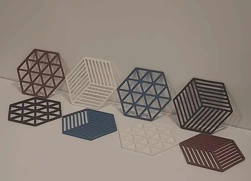 Hexagon Drink Coaster / Trivits for Countertop & Table - 8 Piece Set Silicone